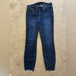 Judy Blue Straight Leg 11/30 Raw hem